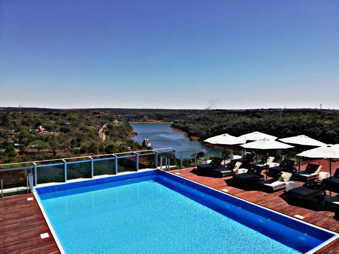 O2 Hotel Iguazu プエルト・イグアス エクステリア 写真